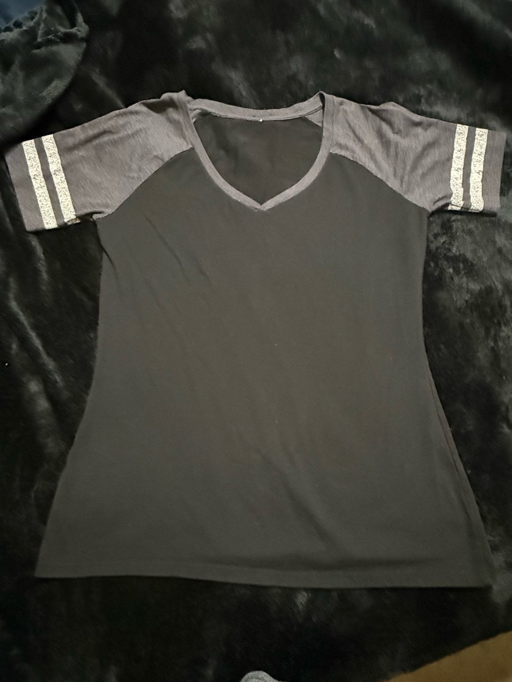 Nissan woman shirt size large